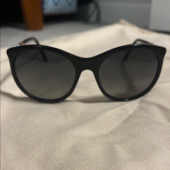 Burberry Black Cat-Eye Sunglasses with Glossy Frame